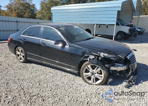 2013 Mercedes-Benz E 350 из США, поврежденный, VIN WDDHF5KB0DA726542